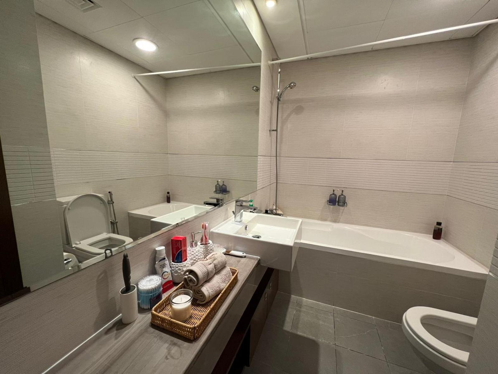 Dinar Home Abu Dabi Exterior foto